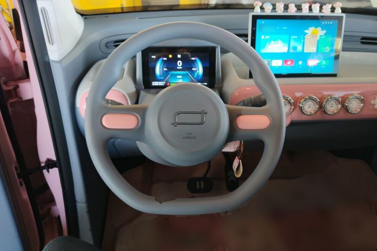 Used Bestune Pony 2025 222km Range Agile Horse Steering Wheel