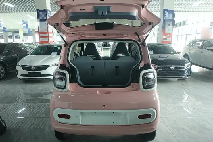 Used Bestune Pony 2025 222km Lightning Horse Trunk
