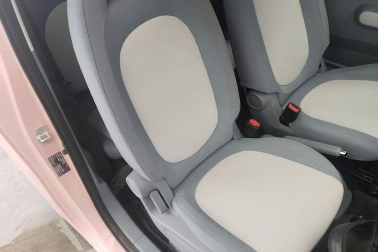 Used Bestune Pony 2025 222km Lightning Horse Right Front Seat
