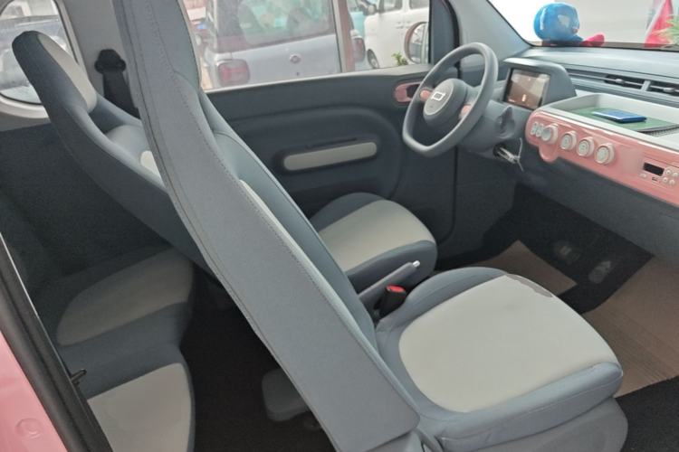 Used Bestune Pony 2025 222km Range Agile Horse Right Front Seat