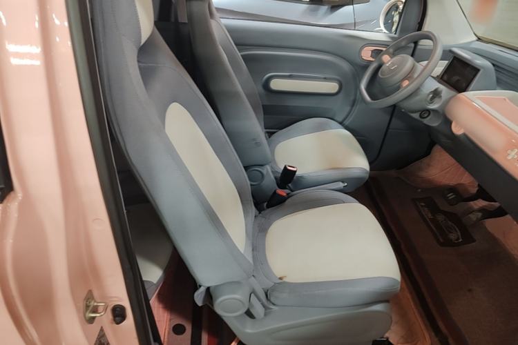 Used Bestune Pony 2025 222km Range Agile Horse Right Front Seat