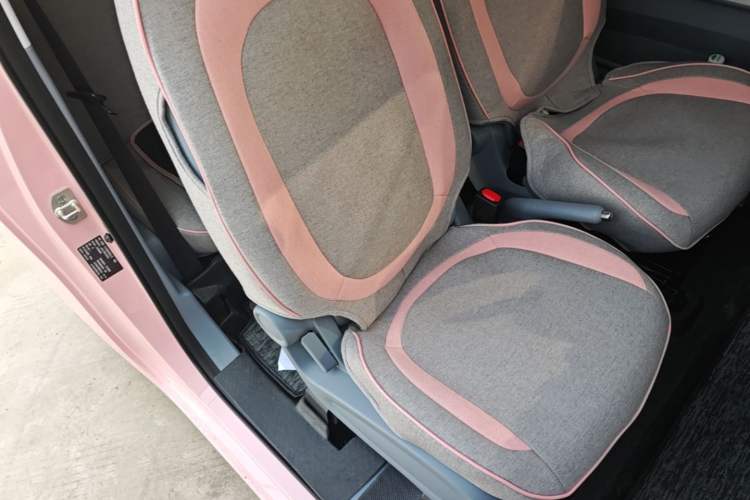 Used Bestune Pony 2025 222km Clever Horse Right Front Seat