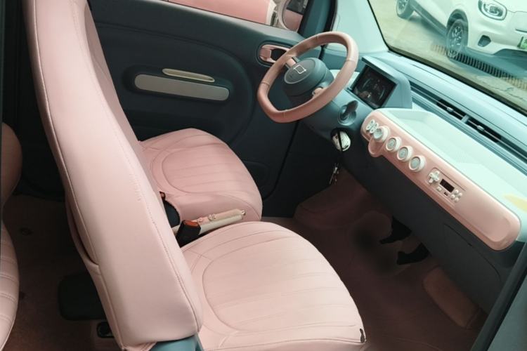 Used Bestune Pony 2025 222km Lightning Horse Right Front Seat