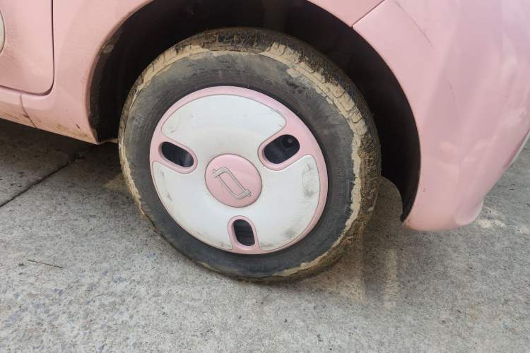 Used Bestune Pony 2025 222km Lightning Horse Right Front Wheel Hub