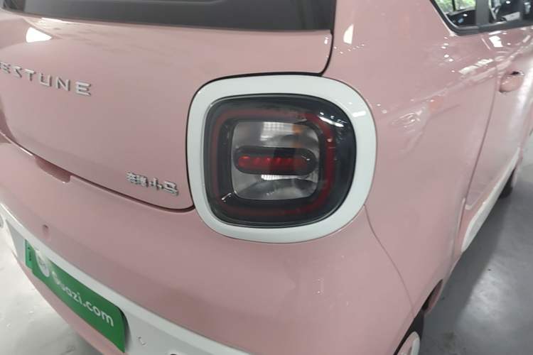 Used Bestune Pony 2025 222km Range Agile Horse Right Rear Taillight