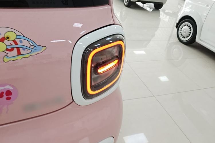 Used Bestune Pony 2025 222km Range Lingxi Horse Right Rear Taillight