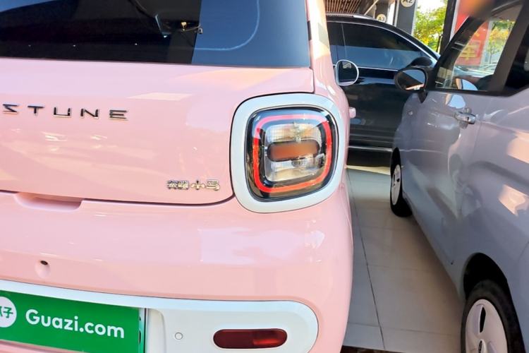 Used Bestune Pony 2025 222km Range Lingxi Horse Right Rear Taillight