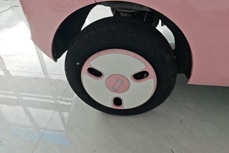 Used Bestune Pony 2025 222km Range Agile Horse Right Rear Wheel Hub