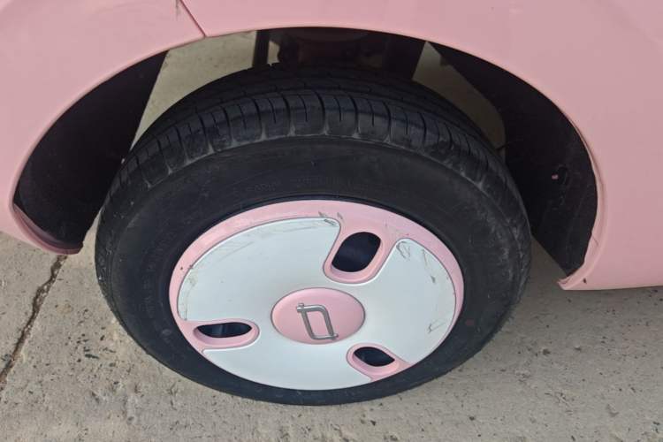 Used Bestune Pony 2025 222km Range Agile Horse Right Rear Wheel Hub