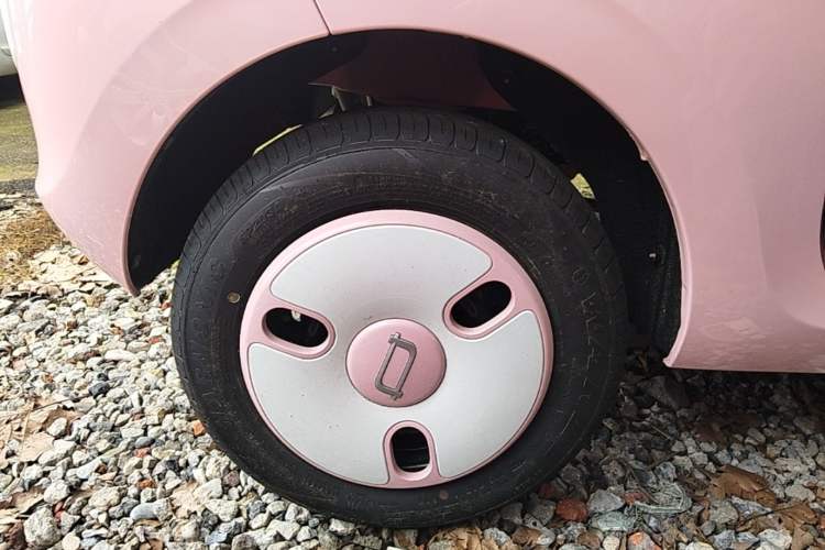Used Bestune Pony 2025 222km Range Agile Horse Right Rear Wheel Hub