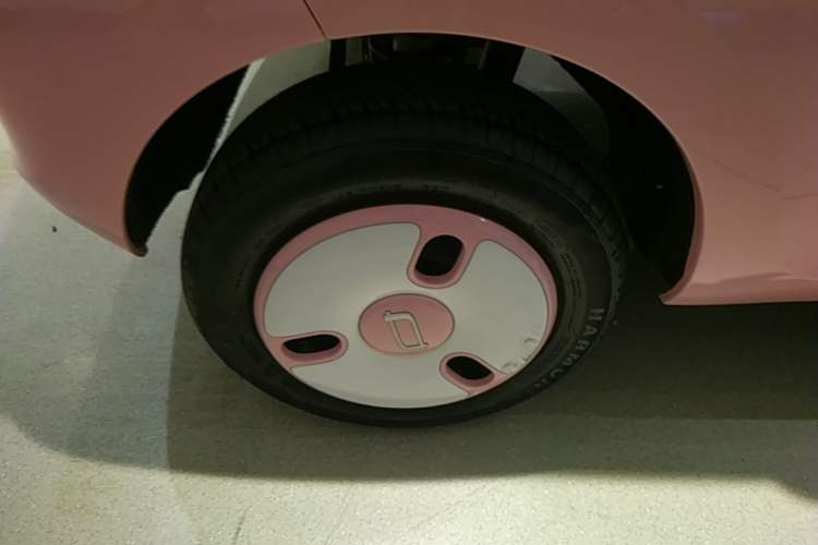 Used Bestune Pony 2025 222km Clever Horse Right Rear Wheel Hub