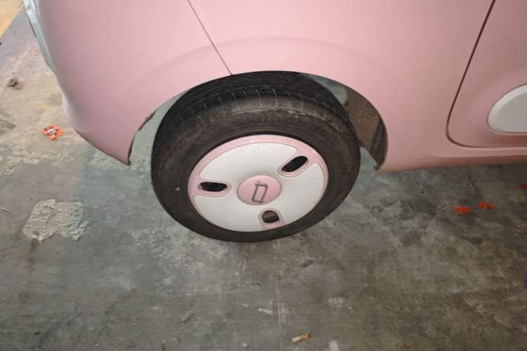 Used Bestune Pony 2025 222km Range Agile Horse Right Rear Wheel Hub