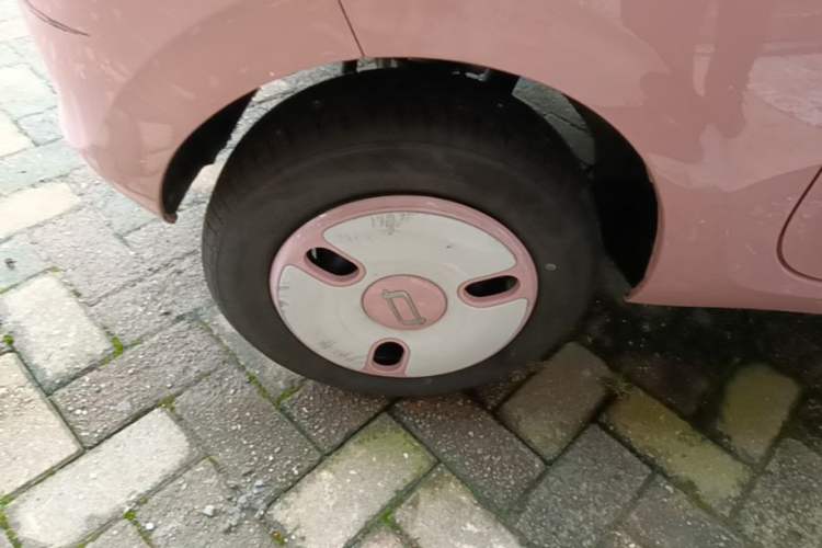 Used Bestune Pony 2025 222km Clever Horse Right Rear Wheel Hub