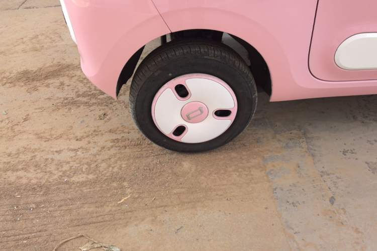 Used Bestune Pony 2025 222km Range Agile Horse Right Rear Wheel Hub