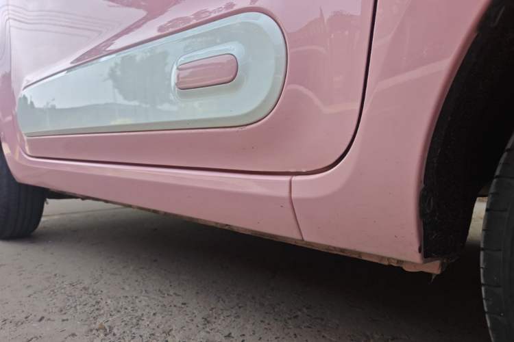Used Bestune Pony 2025 222km Range Agile Horse Right Side Sill