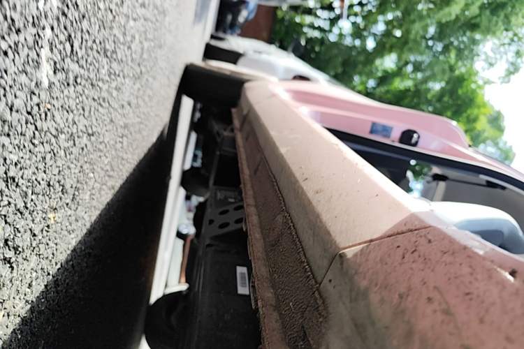 Used Bestune Pony 2025 222km Range Agile Horse Right Side Sill