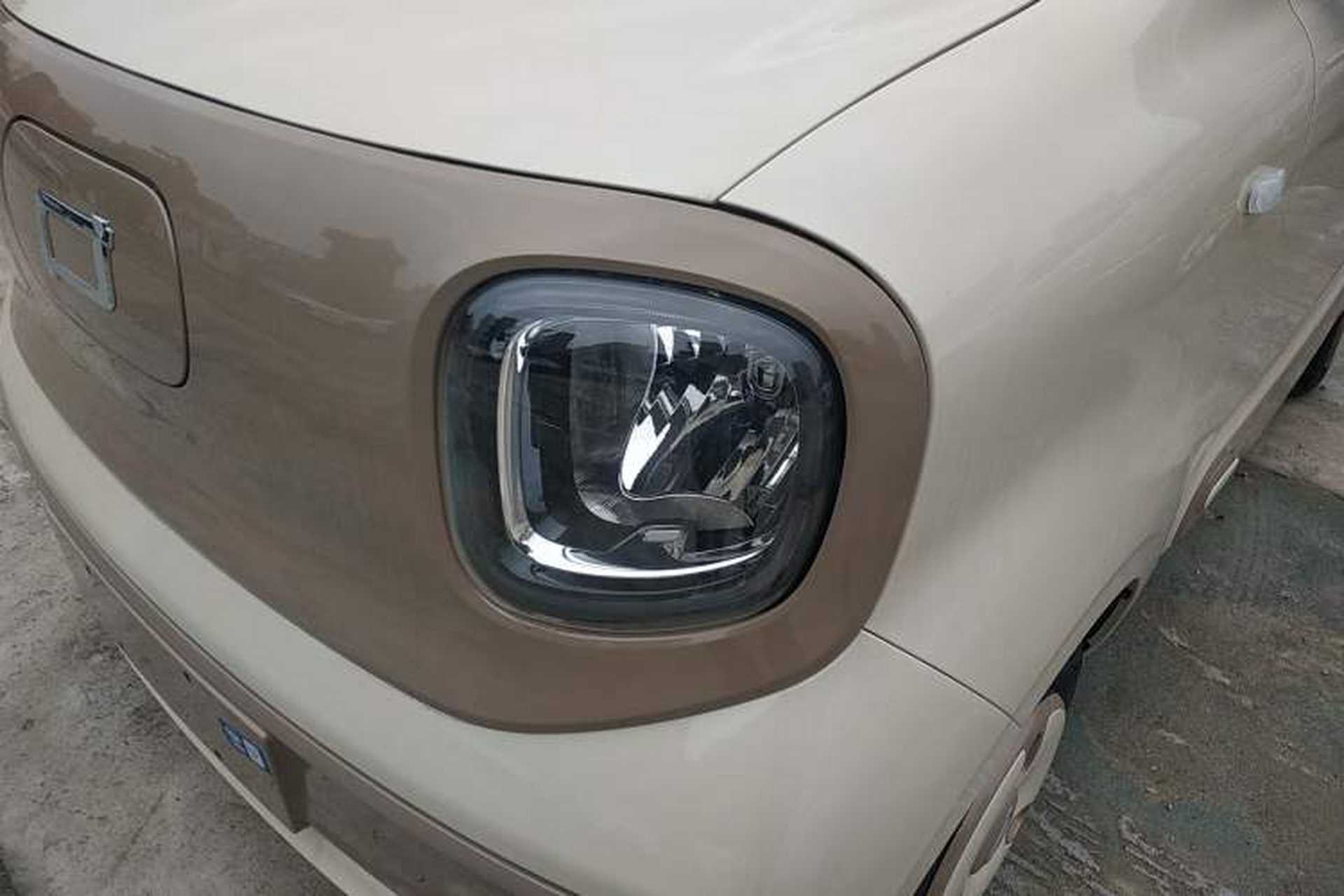 Used Bestune Pony 2025 222km Range Agile Horse Left Front Headlight