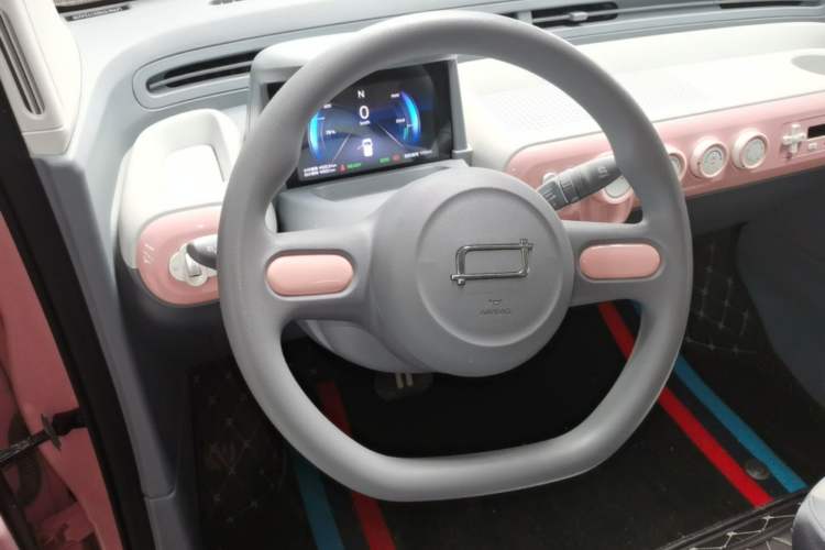 Used Bestune Pony 2025 222km Lightning Horse Steering Wheel