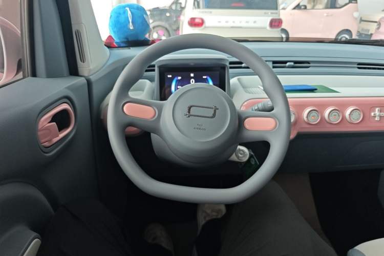 Used Bestune Pony 2025 222km Range Agile Horse Steering Wheel