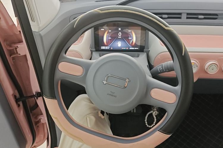 Used Bestune Pony 2025 222km Range Lingxi Horse Steering Wheel