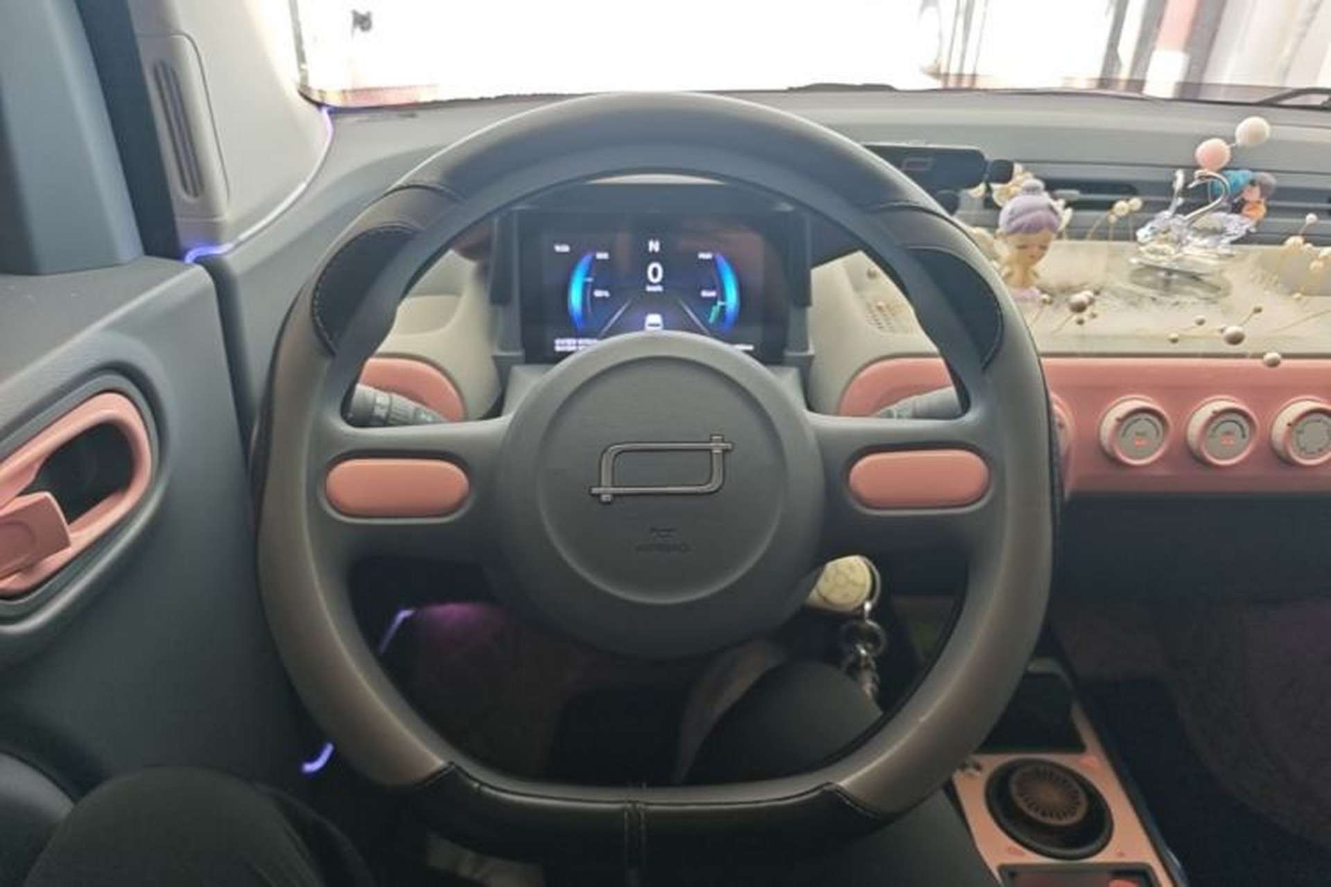 Used Bestune Pony 2025 222km Range Agile Horse Steering Wheel