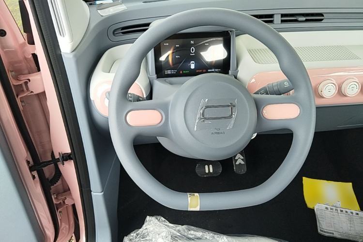 Used Bestune Pony 2025 222km Range Agile Horse Steering Wheel