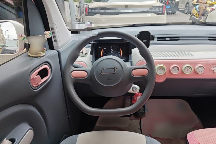 Used Bestune Pony 2025 222km Range Agile Horse Steering Wheel