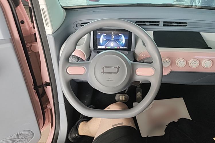 Used Bestune Pony 2025 222km Range Agile Horse Steering Wheel