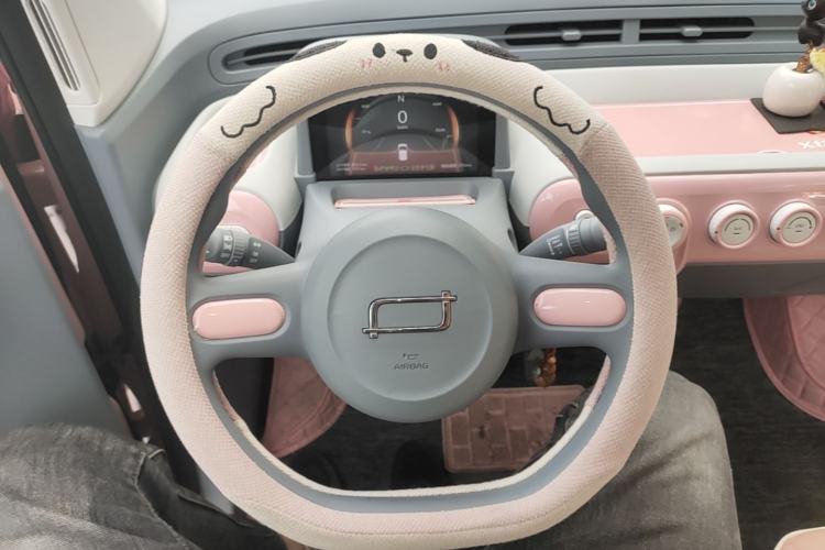 Used Bestune Pony 2025 222km Range Agile Horse Steering Wheel