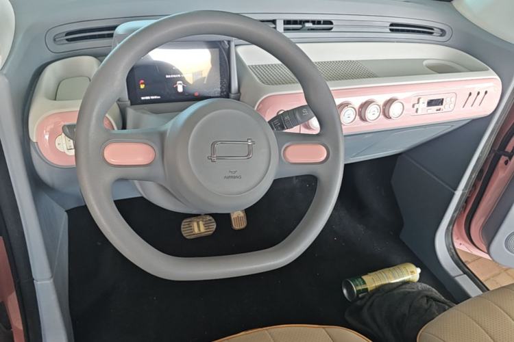 Used Bestune Pony 2025 222km Range Agile Horse Steering Wheel