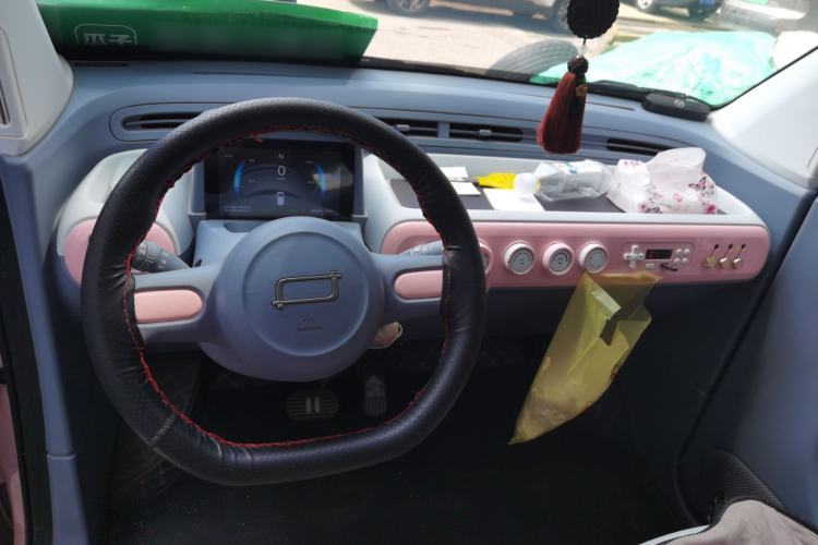 Used Bestune Pony 2025 222km Range Agile Horse Steering Wheel