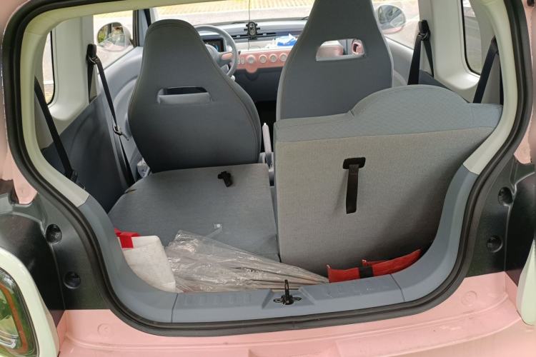 Used Bestune Pony 2025 222km Range Agile Horse Trunk