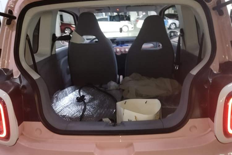 Used Bestune Pony 2025 222km Range Linglong Horse Trunk