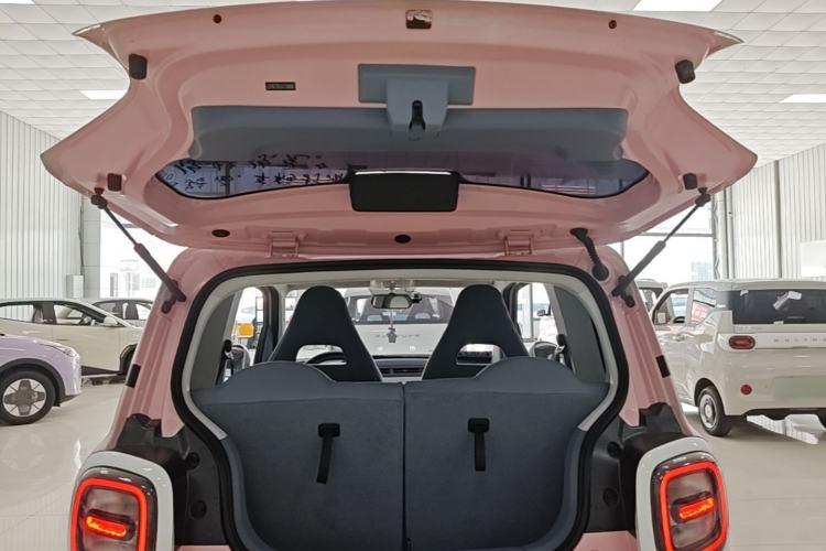 Used Bestune Pony 2025 222km Range Lingxi Horse Trunk