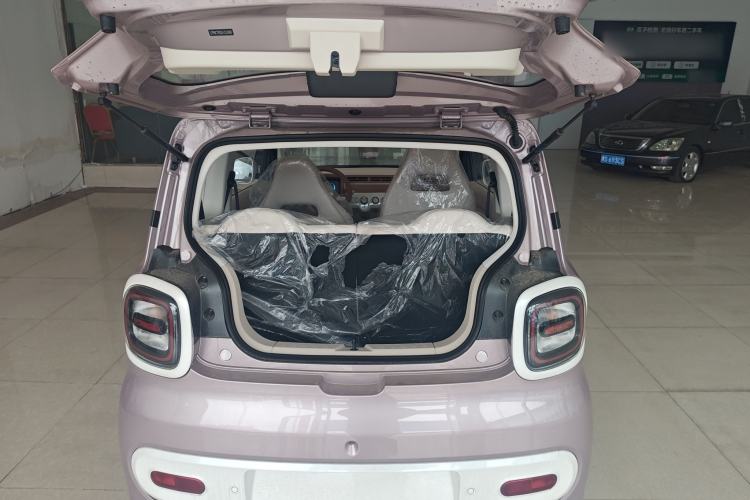 Used Bestune Pony 2025 222km Range Agile Horse Trunk