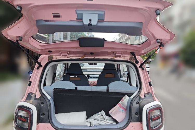 Used Bestune Pony 2025 222km Range Agile Horse Trunk