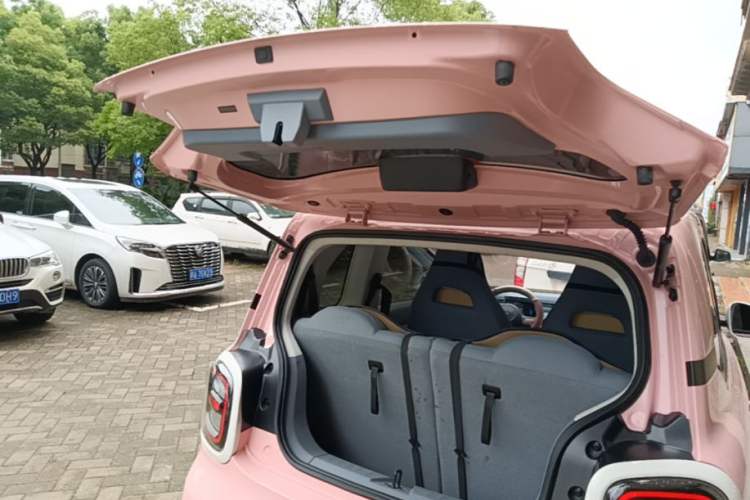 Used Bestune Pony 2025 222km Clever Horse Trunk