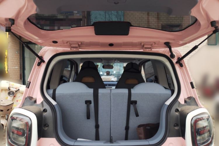 Used Bestune Pony 2025 222km Range Agile Horse Trunk