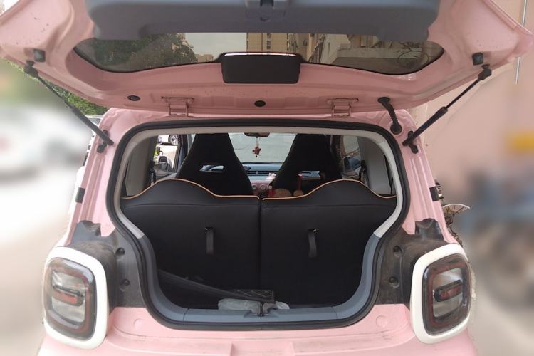 Used Bestune Pony 2025 222km Range Agile Horse Trunk