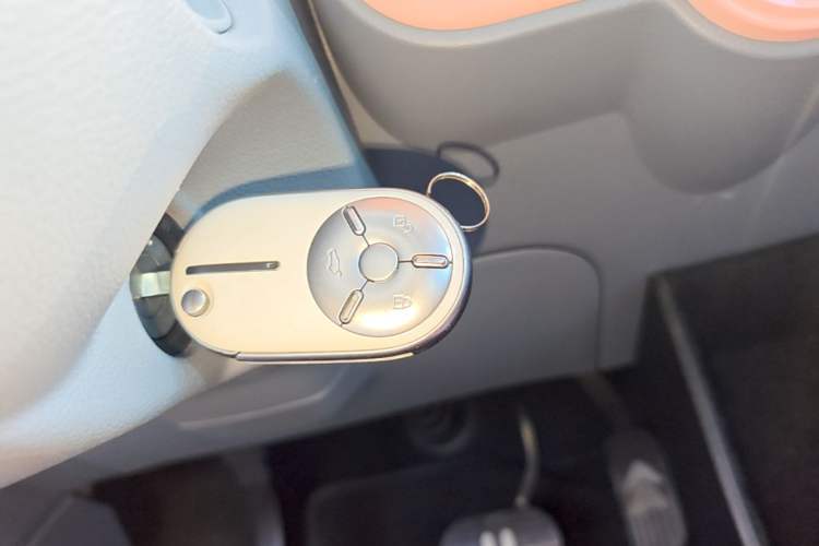Used Bestune Pony 2025 222km Range Lingxi Horse Vehicle Key