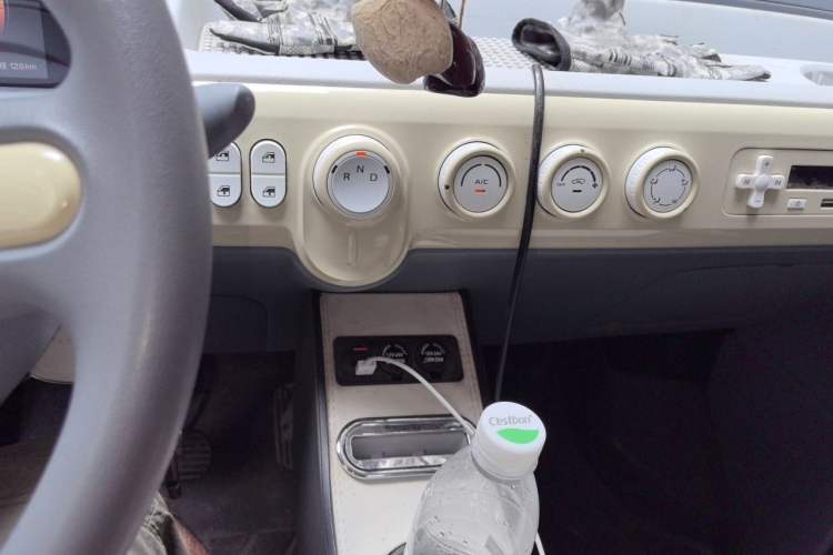 Used Bestune Pony 2025 222km Clever Horse Audio And AC Panel