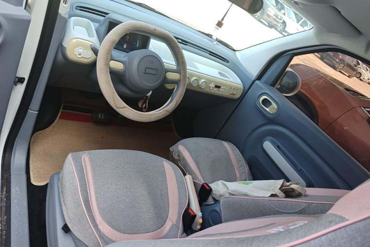 Used Bestune Pony 2025 222km Range Agile Horse Center Console
