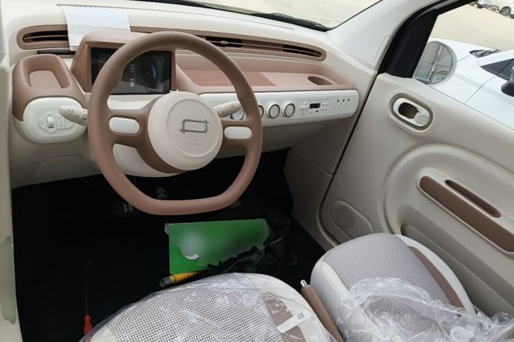 Used Bestune Pony 2025 222km Range Agile Horse Center Console
