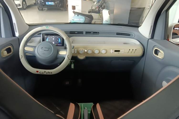 Used Bestune Pony 2025 222km Clever Horse Center Console