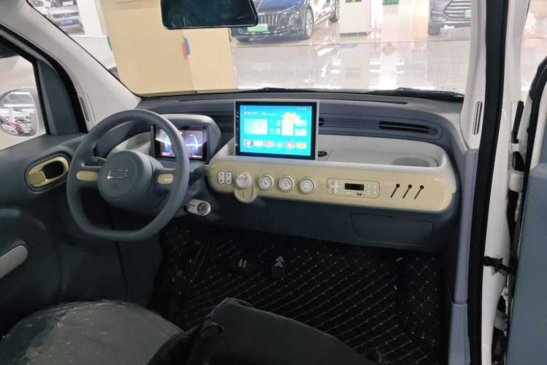 Used Bestune Pony 2025 222km Range Linglong Horse Center Console