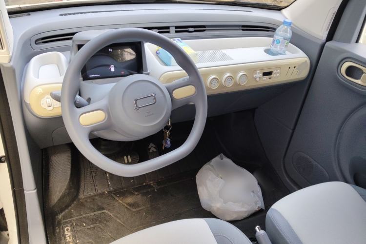 Used Bestune Pony 2025 222km Range Agile Horse Center Console