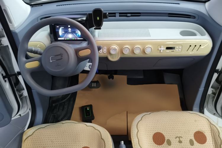 Used Bestune Pony 2025 222km Range Agile Horse Center Console
