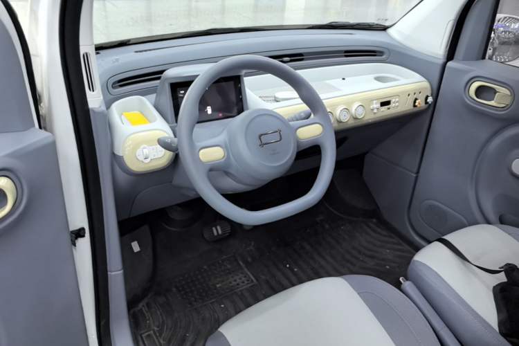 Used Bestune Pony 2025 222km Lightning Horse Center Console