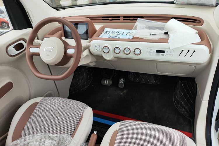 Used Bestune Pony 2025 222km Range Agile Horse Center Console