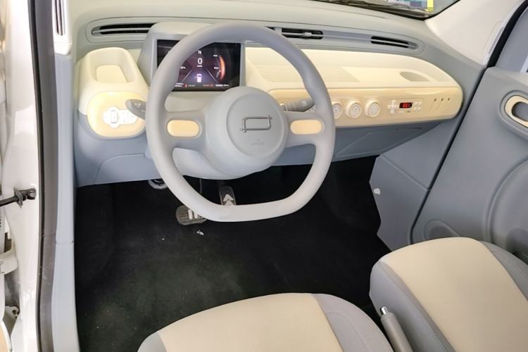 Used Bestune Pony 2025 222km Range Agile Horse Center Console